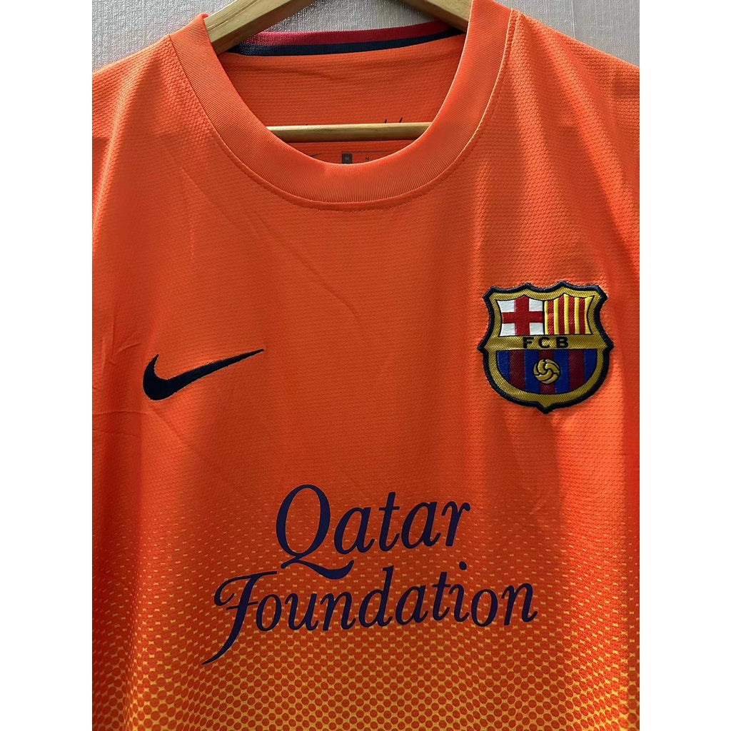 Barcelona Retro Away Shirt 12/13 - Messi Edition (Orange & Yellow Gradient)